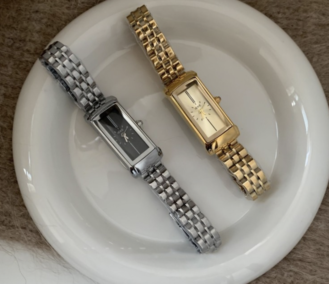 Montre Rectangulaire Or Rétro poignet